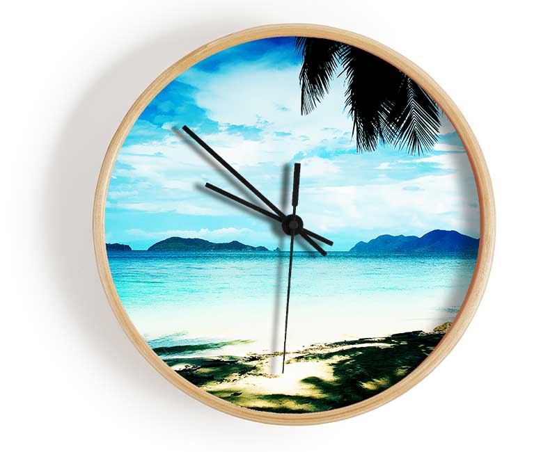 Glistering Ocean Beauty Clock - Wallart-Direct UK