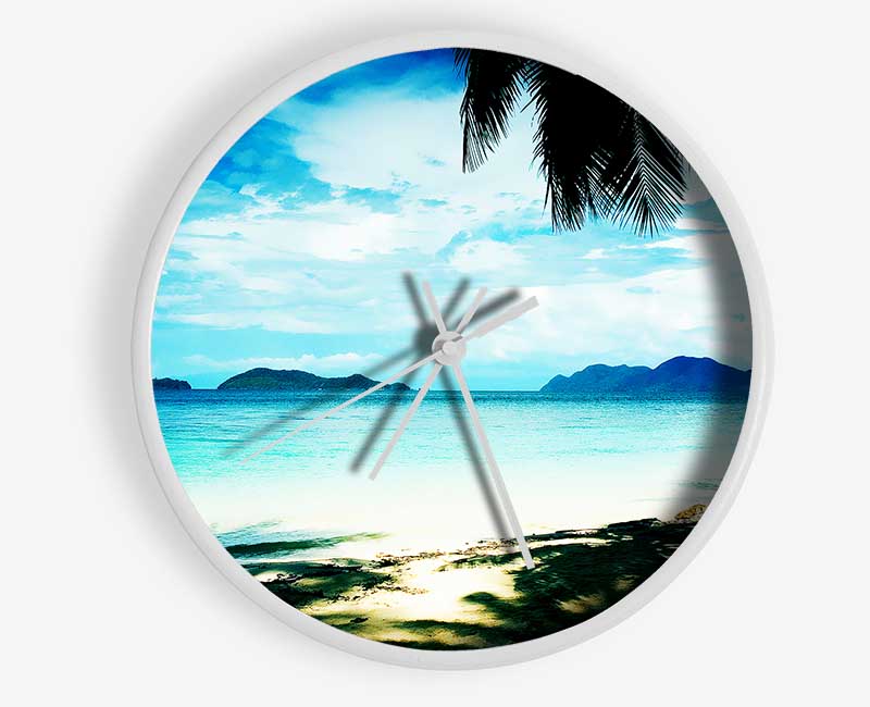 Glistering Ocean Beauty Clock - Wallart-Direct UK