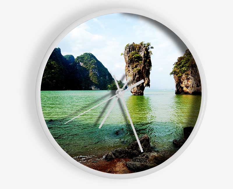 Perfect Hideaway Clock - Wallart-Direct UK