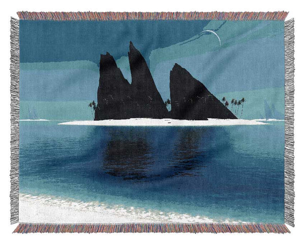 Paradise Island Under The Moon Woven Blanket