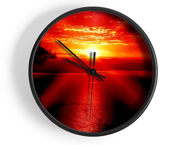 Red Sun Rays Clock - Wallart-Direct UK