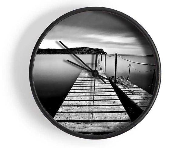 Abstract Pier B n W Clock - Wallart-Direct UK