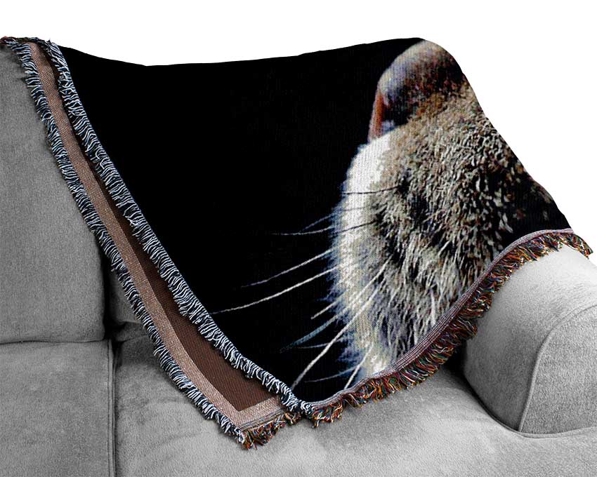 Cat Eyes Woven Blanket