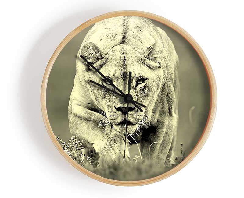 Lioness Hunting Clock - Wallart-Direct UK