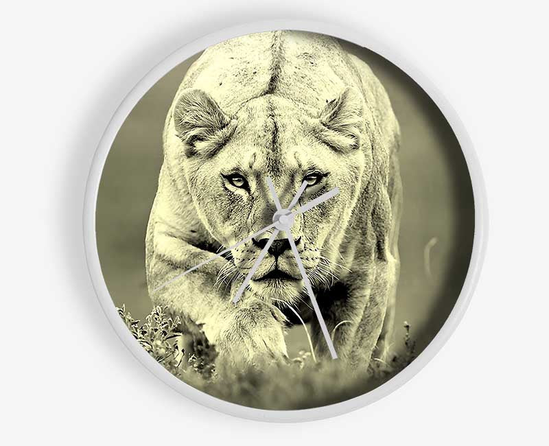 Lioness Hunting Clock - Wallart-Direct UK