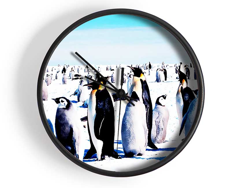 Penguin Meeting Place Clock - Wallart-Direct UK