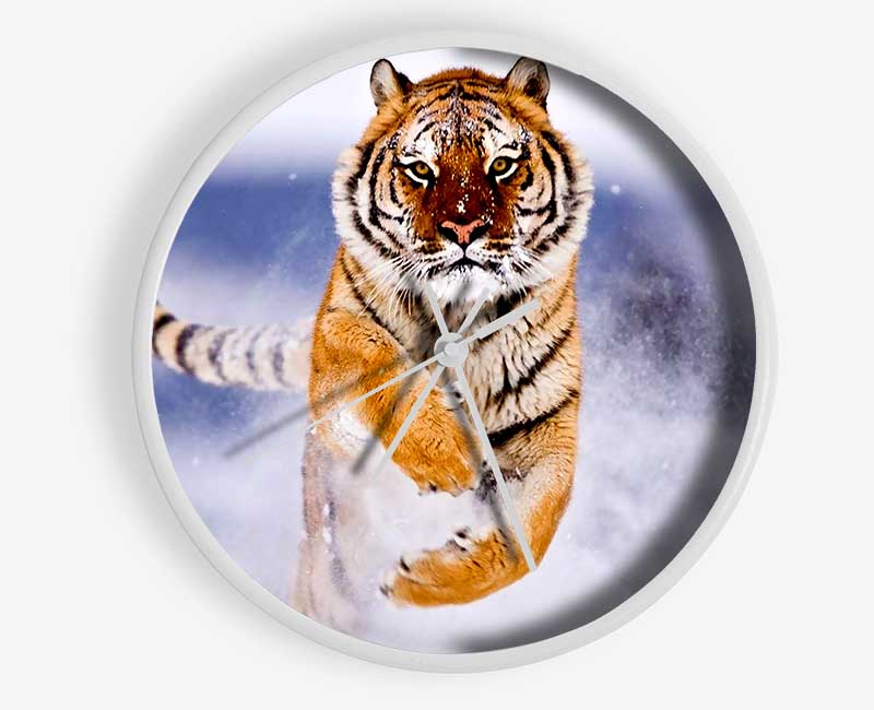 Running Snow Tiger Clock - Wallart-Direct UK