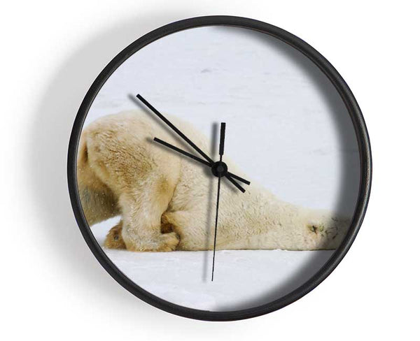 Polar Bear Itch Clock - Wallart-Direct UK