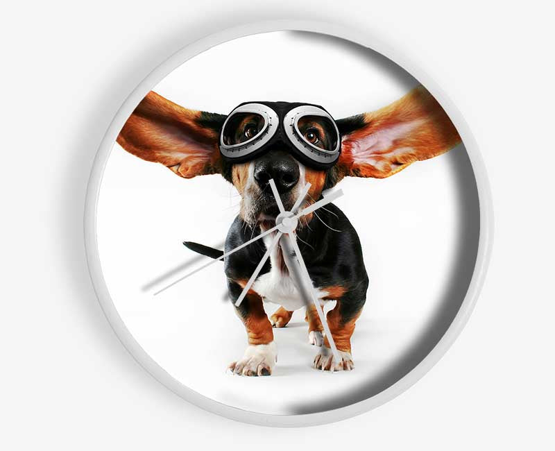 Basset Hound Flight Clock - Wallart-Direct UK