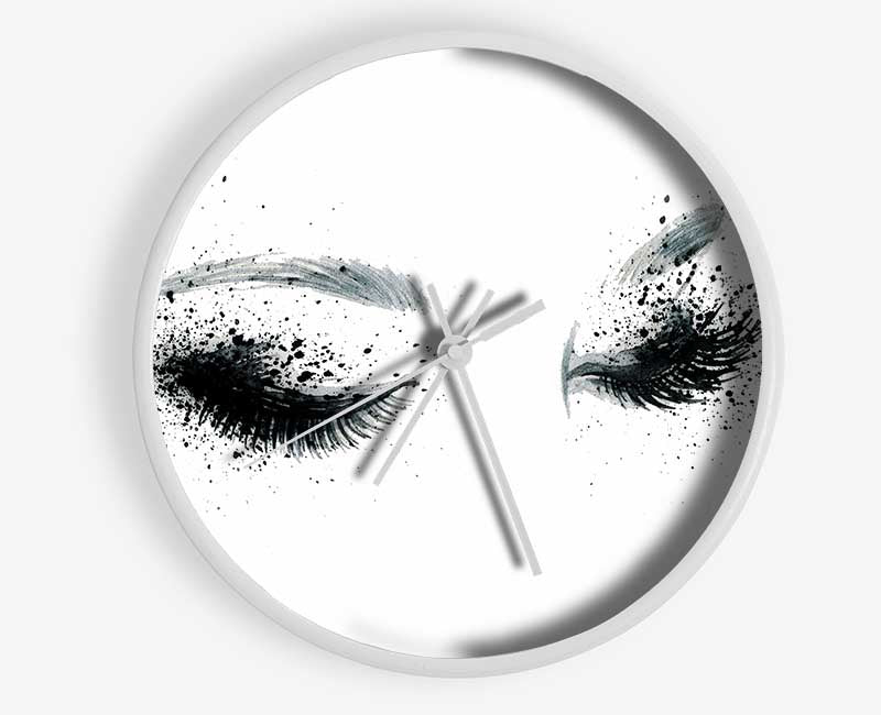 Eyes That Flutter Clock - Wallart-Direct UK