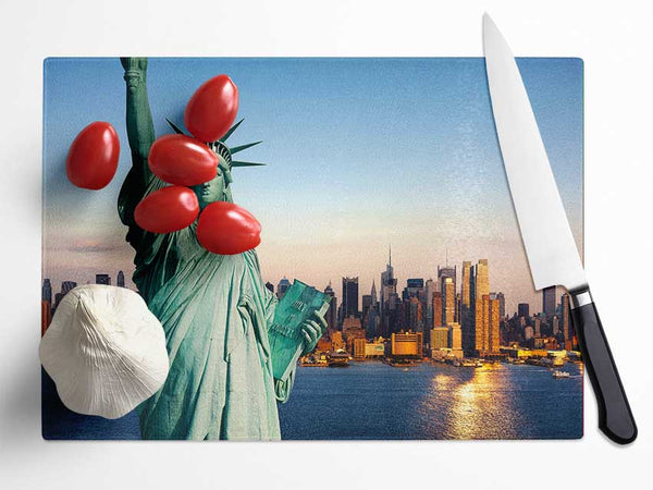 Statue Of Liberty Protection Glass Chopping Board