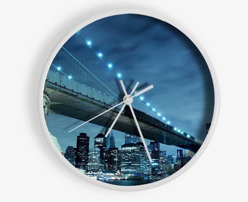 Statue Of Liberty Brooklyn Bridge Nights Clock - Wallart-Direct UK