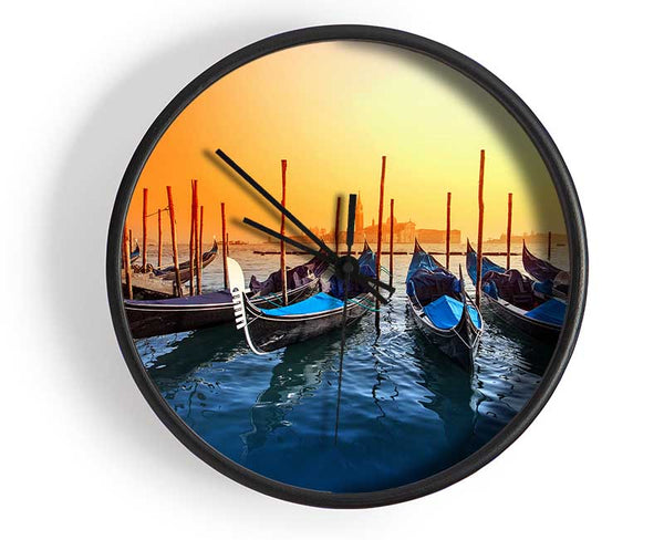 Gondola Line Up 6 Clock - Wallart-Direct UK