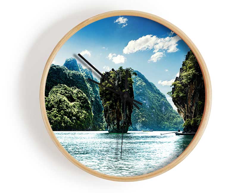 Monuments Of Thailand Clock - Wallart-Direct UK