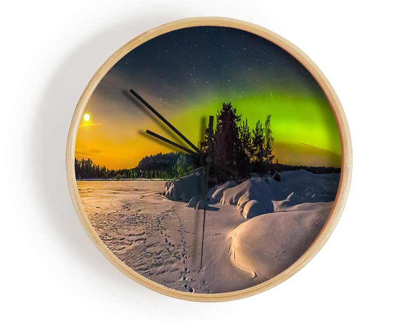 Nothern lights at night snow Clock - Wallart-Direct UK