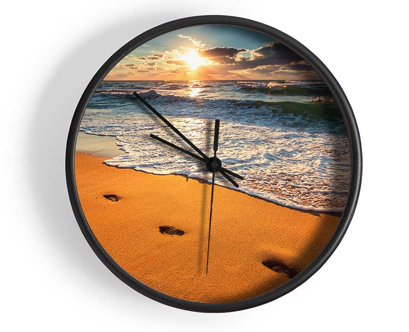 Footprints on the beach Clock - Wallart-Direct UK