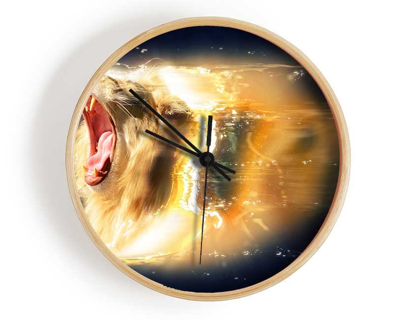 Lion roaring light Clock - Wallart-Direct UK