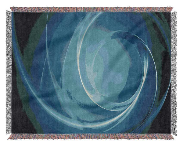 Blue circles and flows Woven Blanket