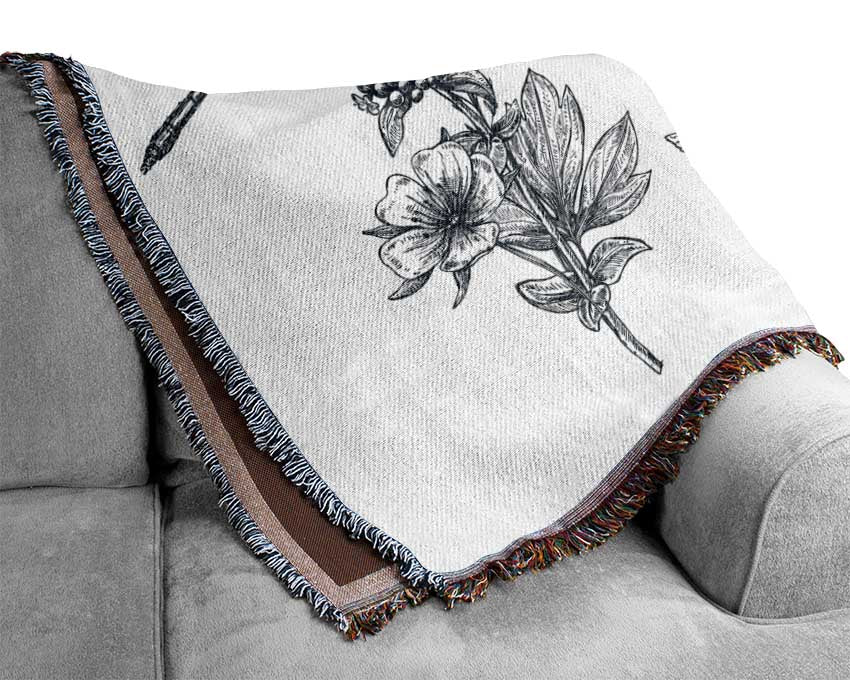 Britain'S Dragonfly And Plants Woven Blanket