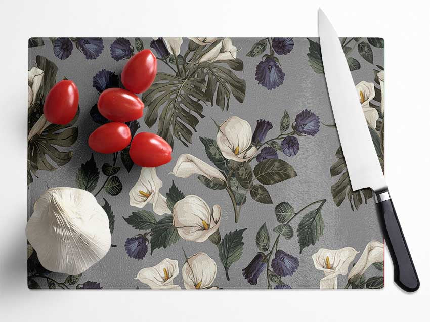 Trumpet Flower Glory Glass Chopping Board