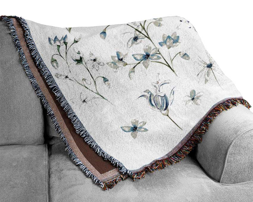 The Lilac Flower Collection Woven Blanket