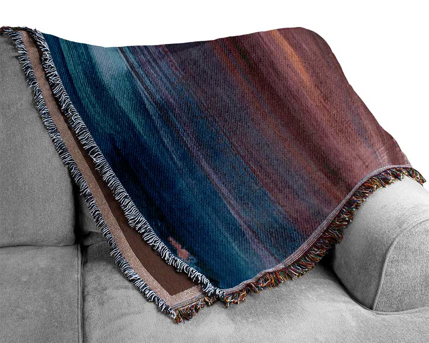 Vertical Drop Of Waves Woven Blanket