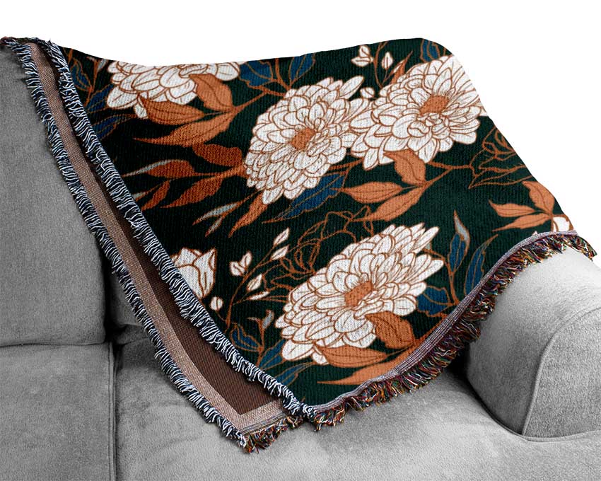 The Floral Carnation Pattern Woven Blanket